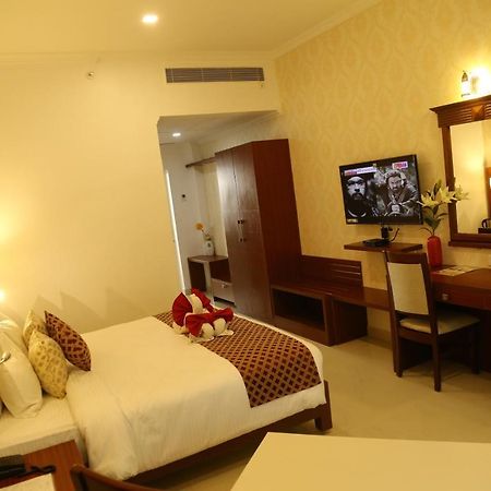 Hotel Dsf Grand Plaza Thoothukudi Extérieur photo